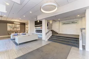 465 W Dominion Dr, Wood Dale, IL 60191 - Photo 3