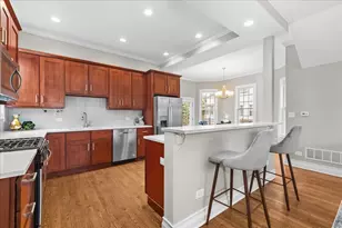 [Address not provided], Wilmette, IL 60091 - Photo 7