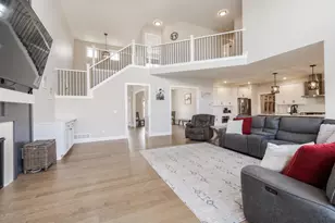 5104 Finlen Ln, Bloomington, IL 61705 - Photo 11