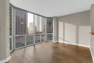 222 N Columbus Dr, Chicago, IL 60601 - Photo 5