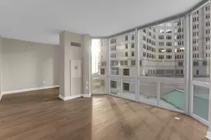 222 N Columbus Dr, Chicago, IL 60601 - Photo 13