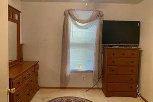 1547 1/2 Pulaski St, Peru, IL 61354 - Photo 11