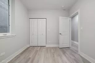 1241 S Fairfield Ave, Chicago, IL 60608 - Photo 11