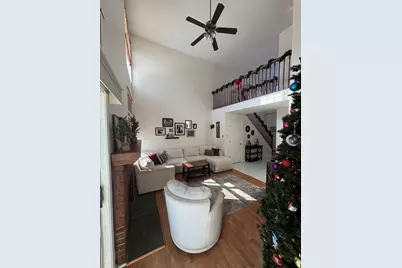 121 Crescent Lane #121, Schaumburg, IL 60193 - Photo 5