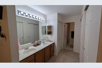 121 Crescent Lane #121, Schaumburg, IL 60193 - Photo 19