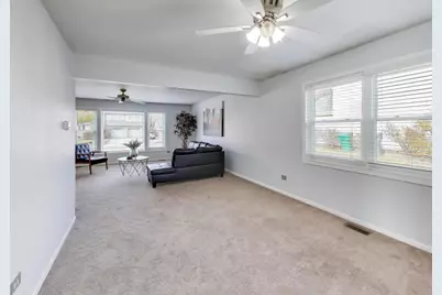 635 Huron Drive, Romeoville, IL 60446 - Photo 7