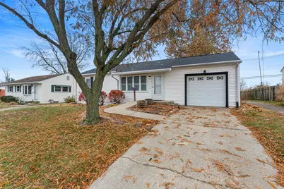 19 La Salle Drive, Decatur, IL 62521 - Photo 1