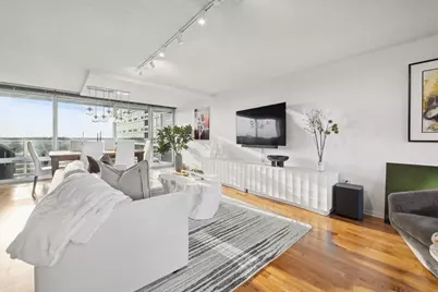 9715 Woods Drive #1110, Skokie, IL 60076 - Photo 5