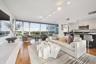 9715 Woods Dr, Skokie, IL 60076 - Photo 7