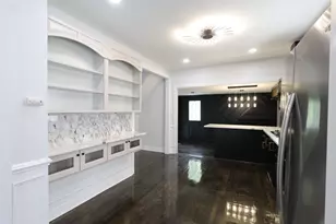 15239 Vincennes Rd, Phoenix, IL 60426 - Photo 11