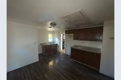 2025 E Pythian Avenue, Decatur, IL 62526 - Photo 5