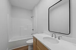 405 E Larmon St, Tolono, IL 61880 - Photo 13