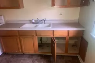 [Address not provided], Rockford, IL 61101 - Photo 9