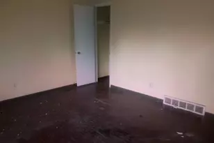 [Address not provided], Rockford, IL 61101 - Photo 11