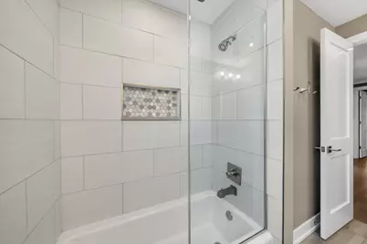 142 E Quincy Street, Elmhurst, IL 60126 - Photo 25