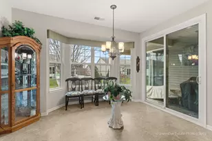 647 Tuscan View, Elgin, IL 60124 - Photo 9