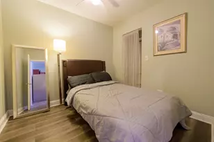 2436 W Fillmore St, Chicago, IL 60612 - Photo 11