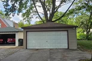 1750 183rd St, Homewood, IL 60430 - Photo 13