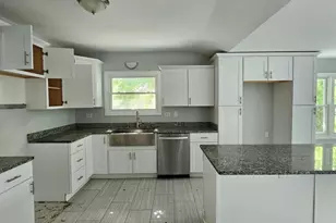 1750 183rd St, Homewood, IL 60430 - Photo 3