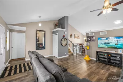 8008 Limestone Court, Joliet, IL 60431 - Photo 3