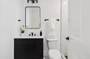 6755 N Hermitage Ave, Chicago, IL 60626 - Photo 9