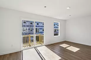 6510 Linden Trl, Wonder Lake, IL 60097 - Photo 9