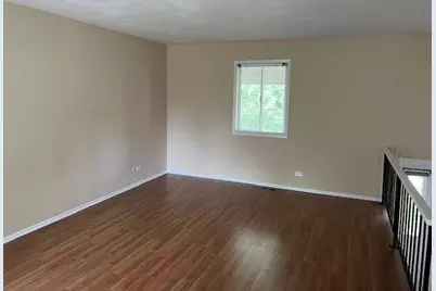 107 Horatio Boulevard, Buffalo Grove, IL 60089 - Photo 9