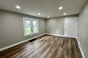 15955 State St, South Holland, IL 60473 - Photo 3