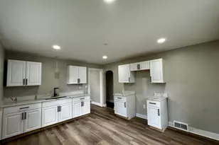 15955 State St, South Holland, IL 60473 - Photo 5