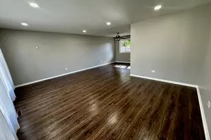 1229 E 165th Pl, South Holland, IL 60473 - Photo 5