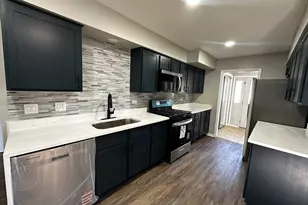 1229 E 165th Pl, South Holland, IL 60473 - Photo 3