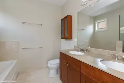 21 Northfield Terrace #21, Wheeling, IL 60090 - Photo 11