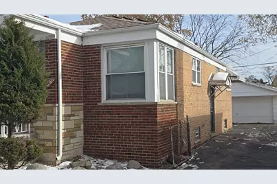 12811 S Elizabeth Street, Calumet Park, IL 60827 - Photo 3