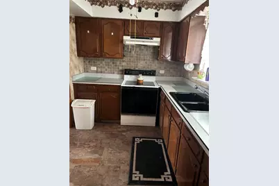 3N550 Crown Rd. Road #14, Elmhurst, IL 60126 - Photo 5