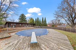 2345 N McAree Rd, Waukegan, IL 60087 - Photo 33