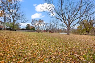 2345 N McAree Rd, Waukegan, IL 60087 - Photo 39