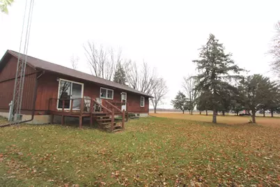 8105 Lawrence Road, Harvard, IL 60033 - Photo 13