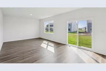 964 Sapphire Lane, Montgomery, IL 60538 - Photo 5