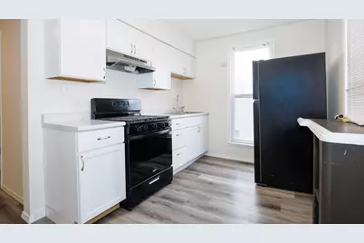 610 E Mulberry Street, Bloomington, IL 61701 - Photo 31