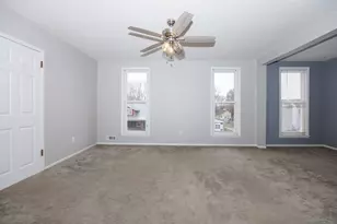 610 E Mulberry St, Bloomington, IL 61701 - Photo 11