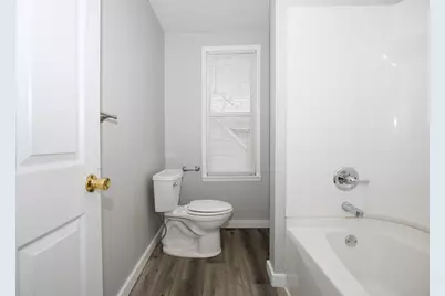 610 E Mulberry Street, Bloomington, IL 61701 - Photo 7