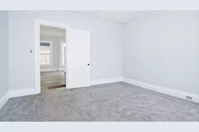 610 E Mulberry Street, Bloomington, IL 61701 - Photo 27