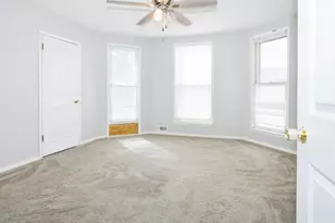 610 E Mulberry St, Bloomington, IL 61701 - Photo 35