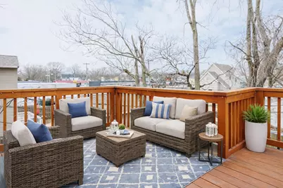 610 E Mulberry Street, Bloomington, IL 61701 - Photo 7