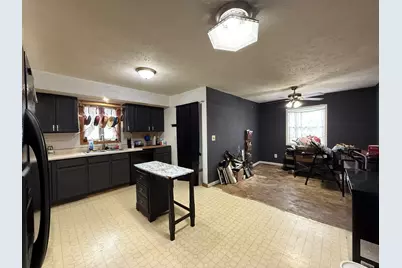 406 S Church Street, Gibson City, IL 60936 - Photo 7