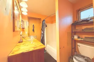 406 S Church St, Gibson City, IL 60936 - Photo 11