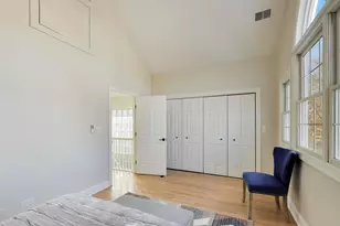 1919 W Fletcher St, Chicago, IL 60657 - Photo 27