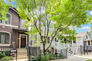 1919 W Fletcher St, Chicago, IL 60657 - Photo 51