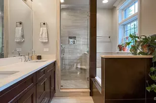 927 W Agatite Ave, Chicago, IL 60640 - Photo 7