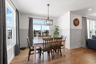 1069 Ardmoor Dr, Crystal Lake, IL 60012 - Photo 11